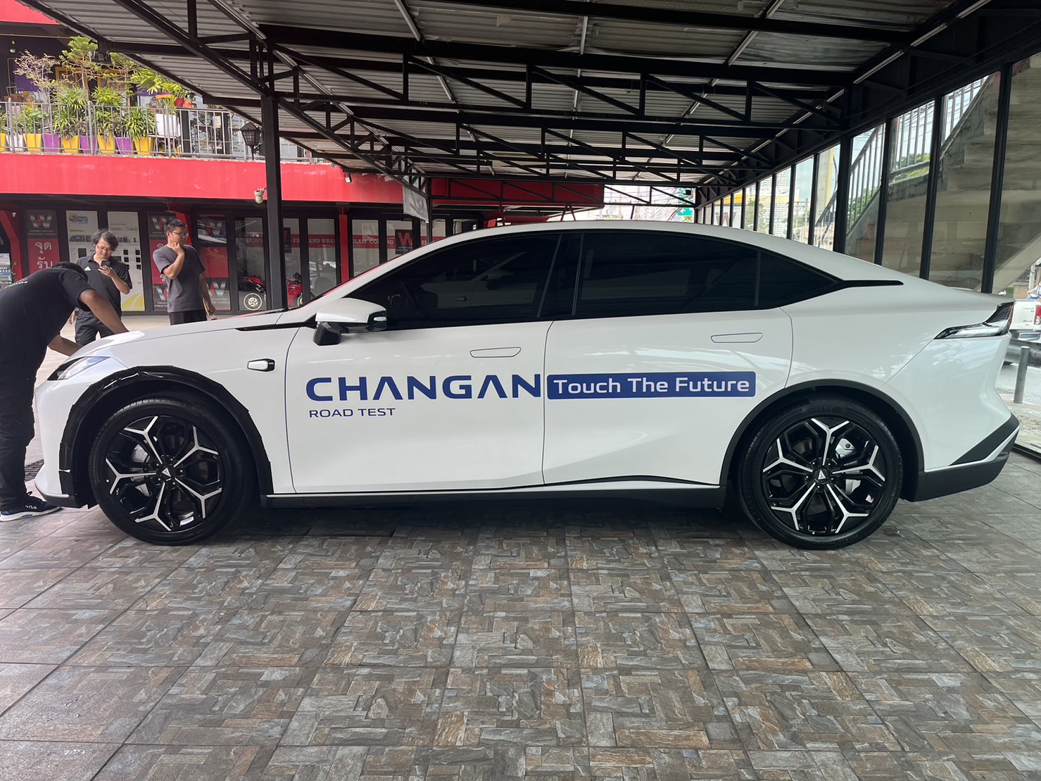 ร้านตัดสติ๊กเกอร์ติดรถ